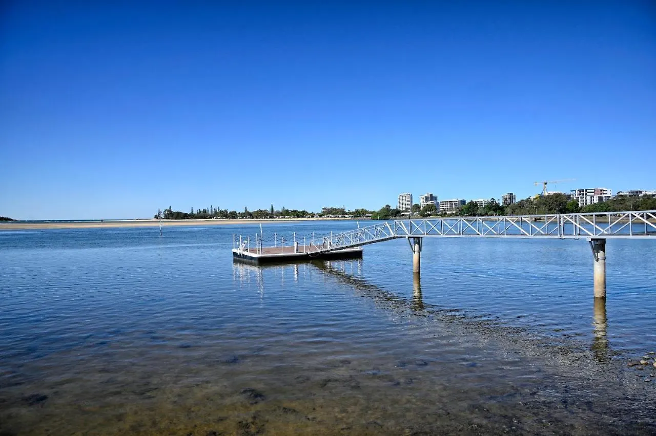 Maroochydore 3 B/R, 2 Bath, Townhouse Za4 0*,