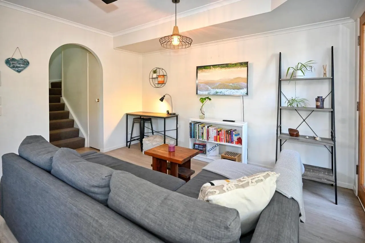 Maroochydore 3 B/R, 2 Bath, Townhouse Za4 Apartamento