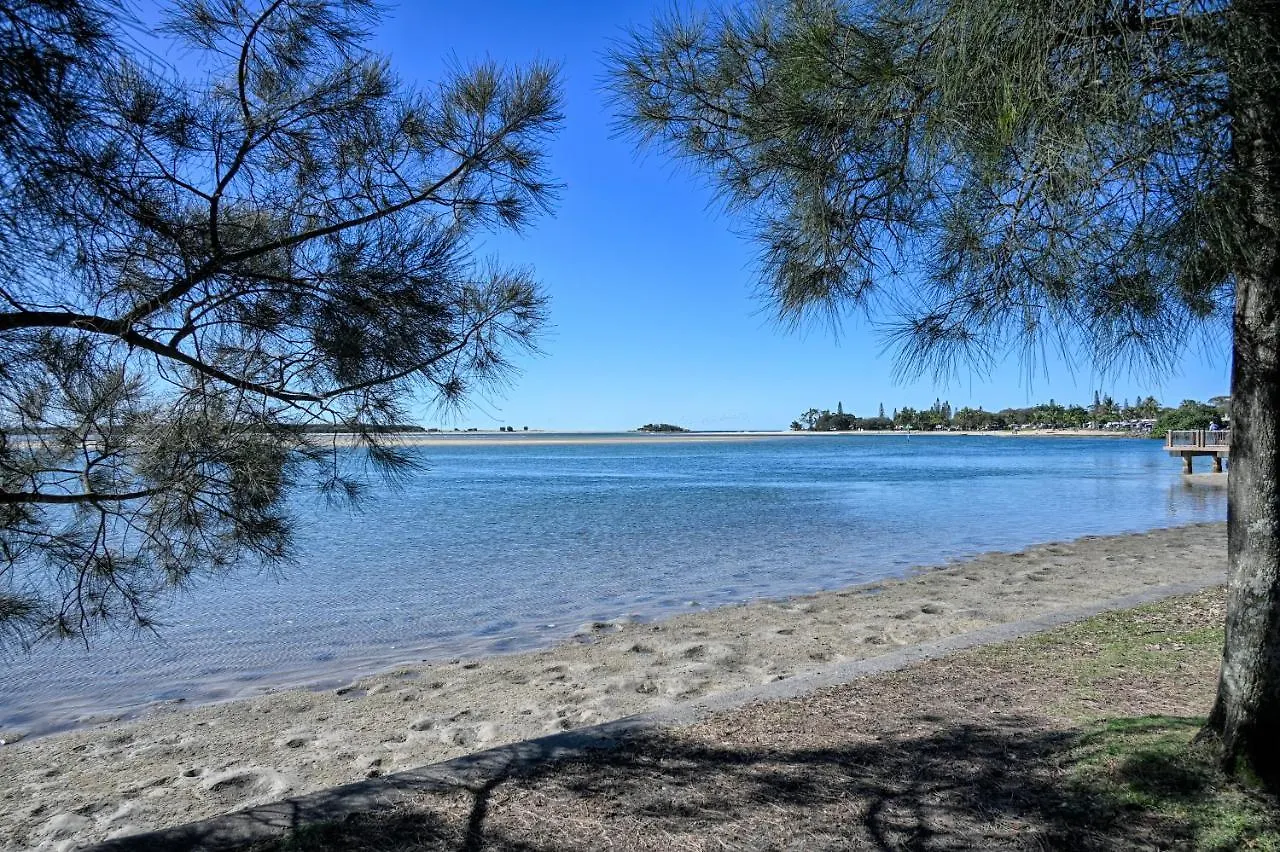 Maroochydore 3 B/R, 2 Bath, Townhouse Za4 Apartamento